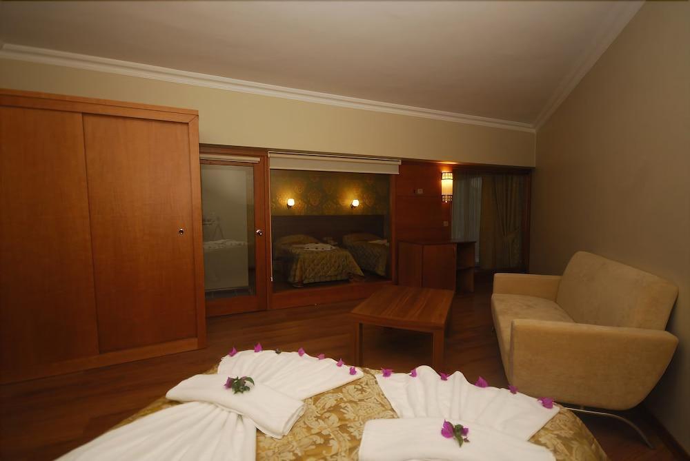 Meril Club Hotel Marmaris (Adults Only) Turunc Exterior photo
